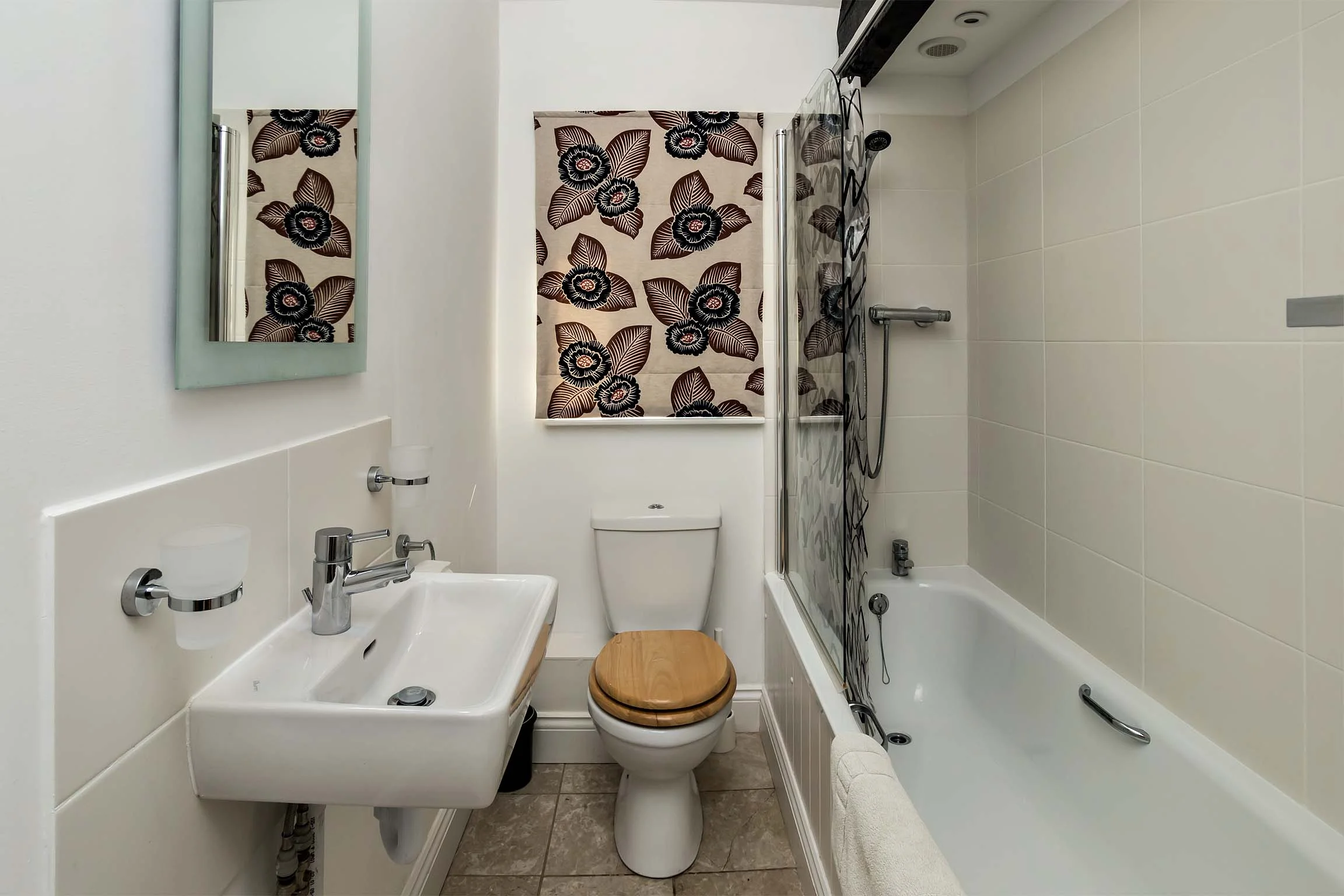 Cornflower Barn bathroom at Church Farm Barns Norfolk